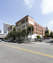 The Barclay Apartments in Los Angeles, CA - Foto de edificio - Building Photo