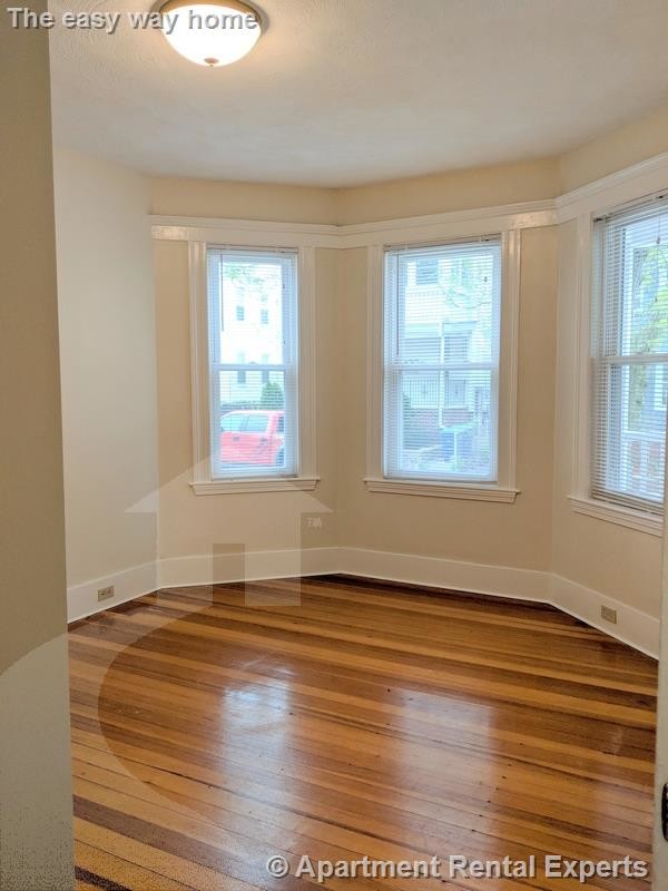 79 Conwell Ave, Unit 2 in Somerville, MA - Building Photo - Building Photo