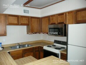 602 N May-Unit -#116 in Mesa, AZ - Building Photo - Building Photo