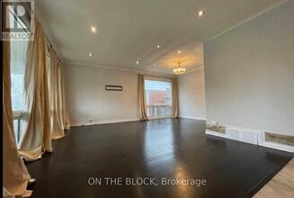 6 Laxford Ave in Toronto, ON - Building Photo - Building Photo