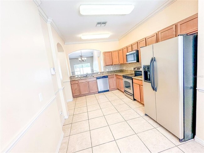 4027 Winding Vine Dr in Lakeland, FL - Building Photo - Building Photo