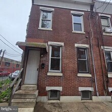 3030 Martha St in Philadelphia, PA - Building Photo - Building Photo