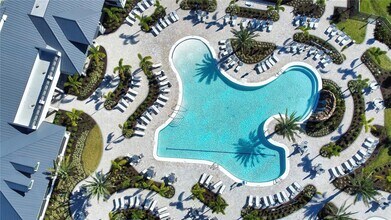 14558 Mossy Pine Ct in Nokomis, FL - Building Photo - Building Photo