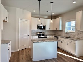 389 Fox Crk Dr in Braselton, GA - Building Photo - Building Photo