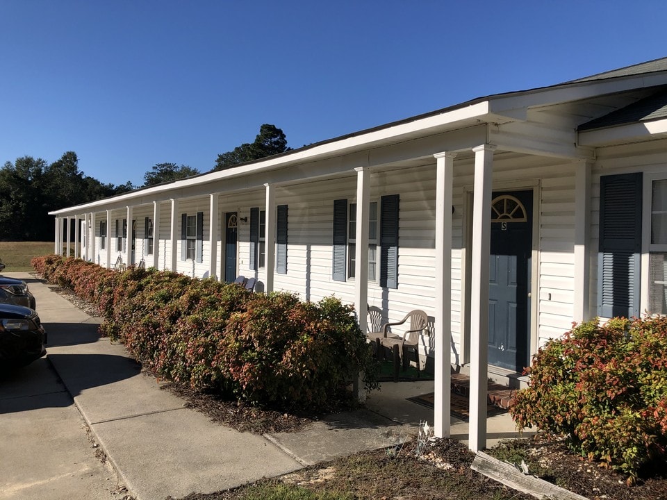 213 Ann St, Unit N in Goldsboro, NC - Building Photo
