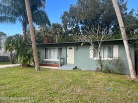 470 Island Beach Blvd in Merritt Island, FL - Building Photo