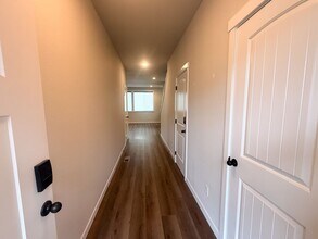 5590 Mountain Quail Dr S in Salem, OR - Building Photo - Building Photo