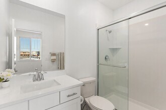 6169 Oberlander Dr in Roseville, CA - Building Photo - Building Photo