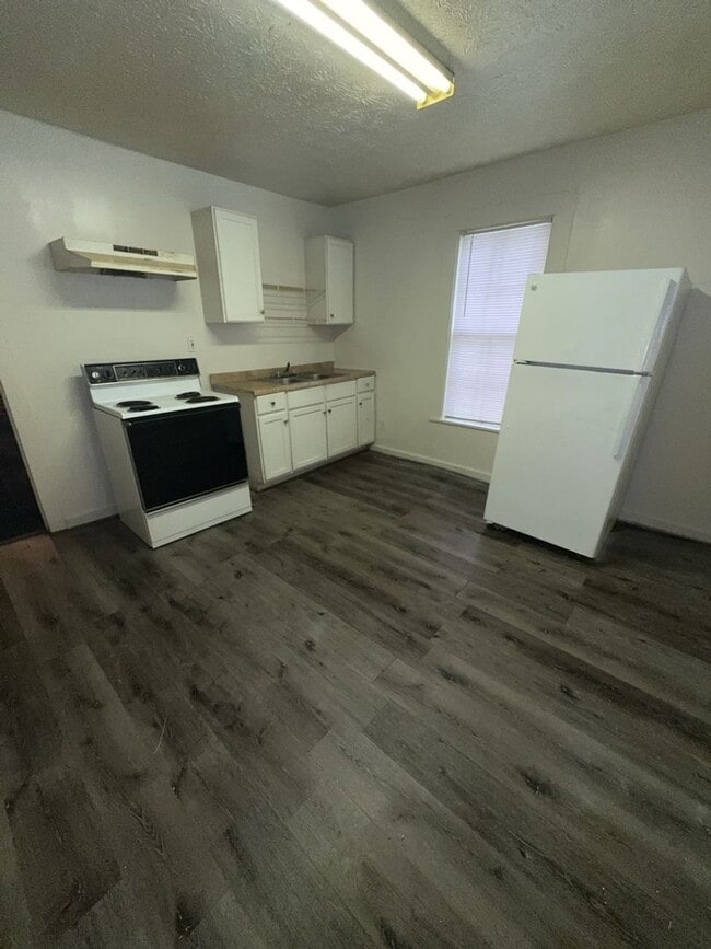 2916 Thomas St in Columbus, GA - Building Photo - Building Photo