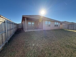 10530 Ft Cibolo Trl in Crowley, TX - Building Photo - Building Photo