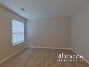 110 Bridgemill Dr in Covington, GA - Building Photo - Building Photo