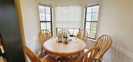 1324 Warrior Way in Tallahassee, FL - Building Photo - Building Photo