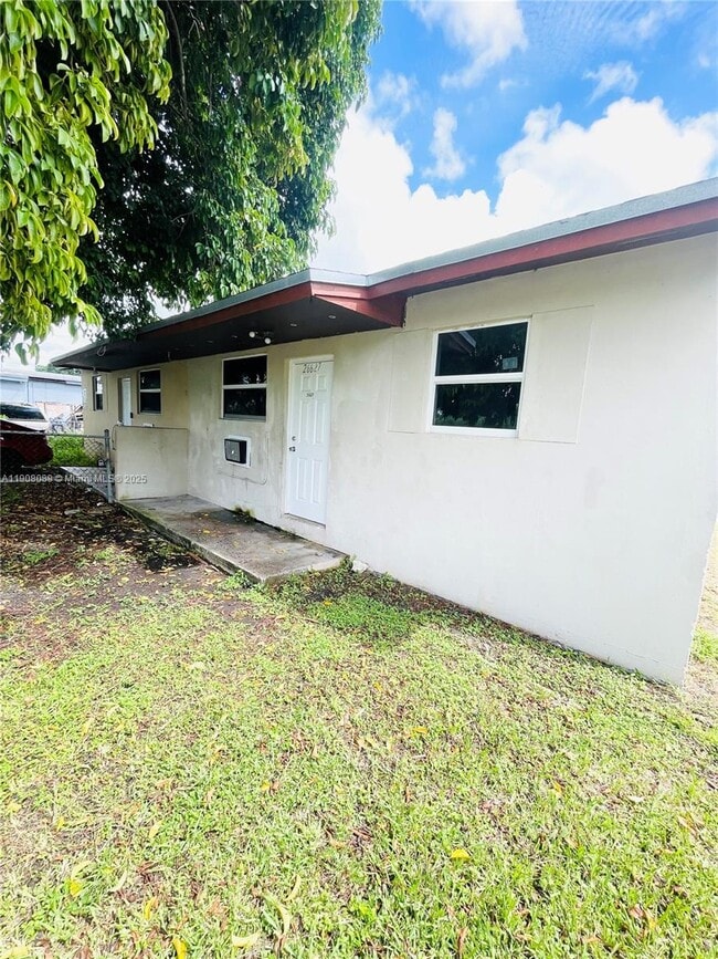 26625 SW 139th Ave in Homestead, FL - Building Photo - Building Photo