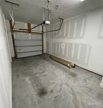 6091 Royal Port Ct in Bellview, FL - Building Photo - Building Photo