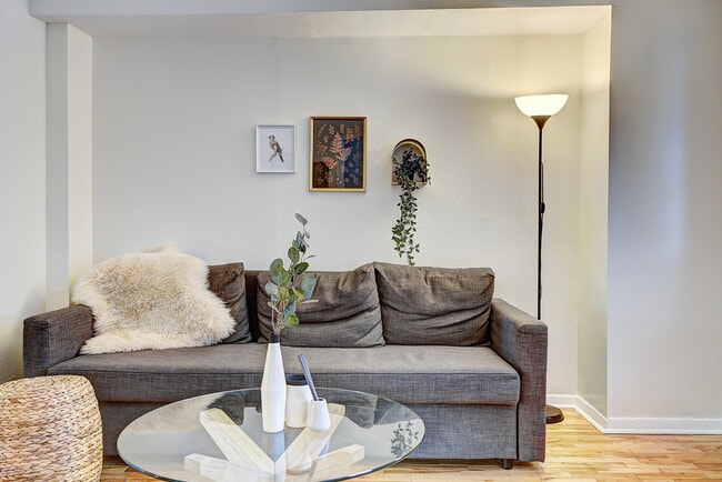 4205 Rue Rivard in Montréal, QC - Building Photo - Building Photo