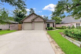 35 Silkbay Pl in Spring, TX - Building Photo