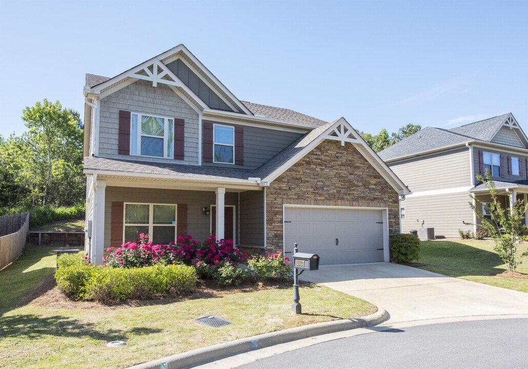 1177 Weatherford St in Auburn, AL - Building Photo