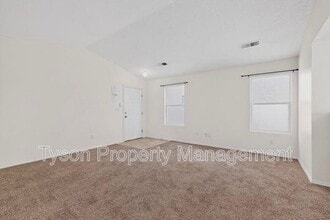 7705 Crepe Myrtle Rd SW in Albuquerque, NM - Building Photo - Building Photo