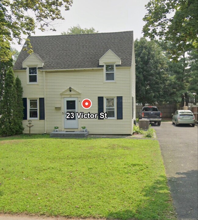 23 Victor St in Albany, NY - Building Photo