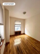 167 W 80th St in New York, NY - Building Photo - Building Photo