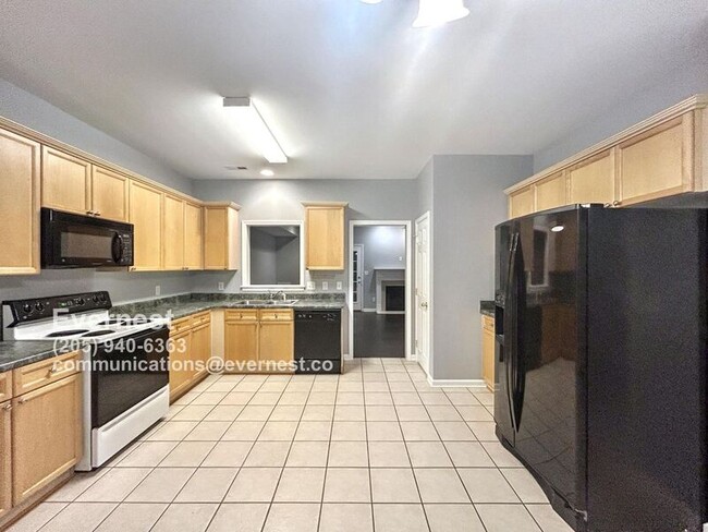 632 Parkside Cir in Helena, AL - Building Photo - Building Photo