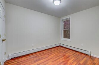 103 W 49th St in Bayonne, NJ - Building Photo - Building Photo