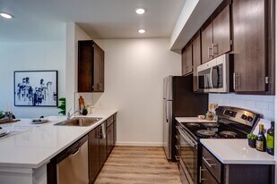 Commons at Sylvan Canyon Apartments