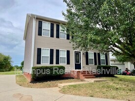 2813 Masons Ct in Spring Hill, TN - Building Photo