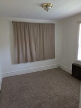 1197 Lower Demunds Rd in Dallas, PA - Foto de edificio - Building Photo