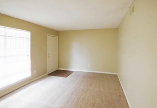 Barron Court in Memphis, TN - Building Photo - Building Photo