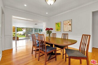 6283 Commodore Sloat Dr in Los Angeles, CA - Building Photo - Building Photo