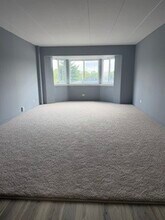 220 S Roselle Rd in Schaumburg, IL - Building Photo - Building Photo