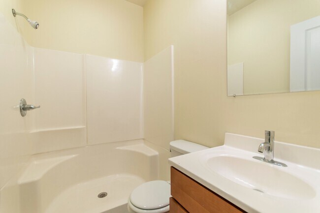 1845 N 18th St in Philadelphia, PA - Building Photo - Building Photo