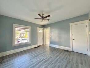 120 E Maple St in Kalamazoo, MI - Building Photo - Building Photo