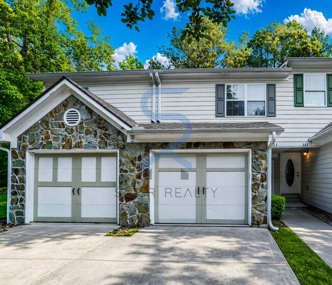 303 Brookside Way in Canton, GA - Building Photo - Building Photo