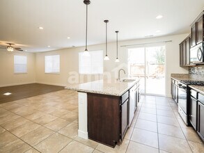 7039 Cinder Village Dr in Sparks, NV - Building Photo - Building Photo