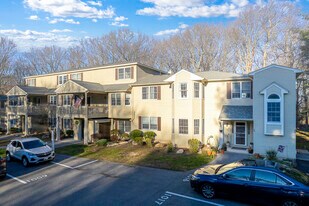 Hidden Valley in West Warwick, RI - Building Photo