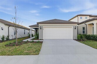 6760 SW 90th Lp in Ocala, FL - Foto de edificio - Building Photo