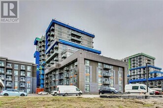 460 Dundas St E in Hamilton, ON - Building Photo - Building Photo