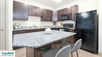 124 S Dry Creek Ridge Ln in Sandy, UT - Building Photo - Building Photo