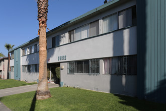 3932 Stevely Ave in Los Angeles, CA - Building Photo - Building Photo