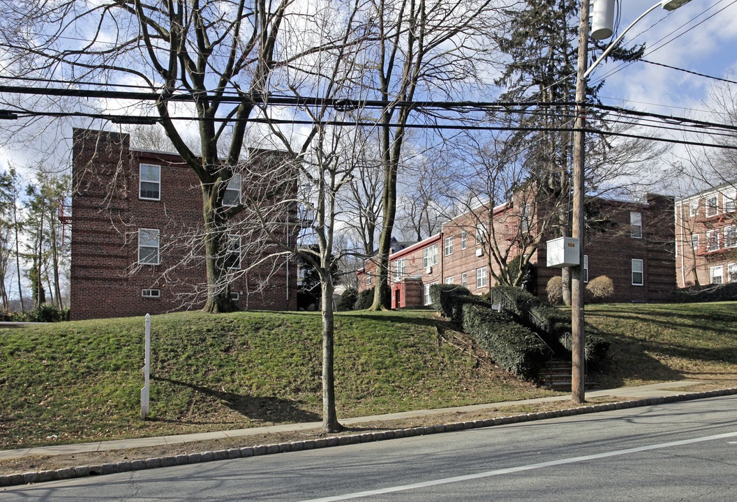 Claircliff Apartments in Montclair, NJ - Foto de edificio