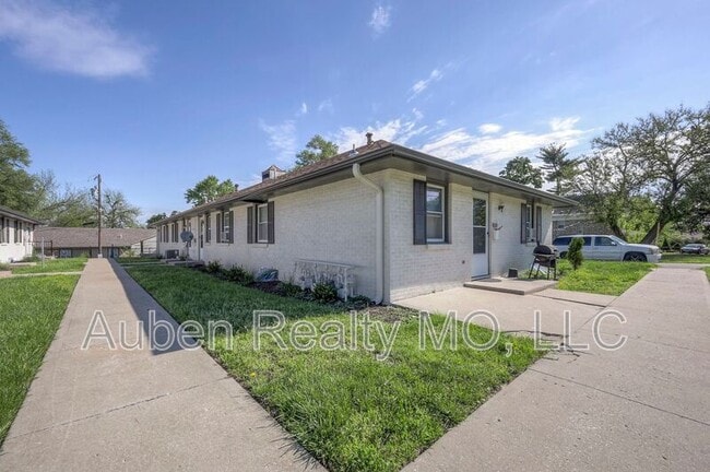 property at 3143 Puckett Rd