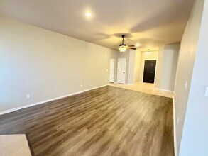 2827 N Cassius Ln in Fayetteville, AR - Building Photo - Building Photo