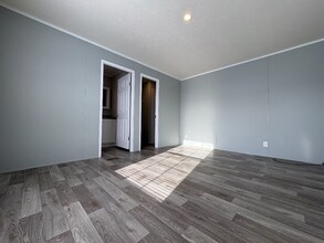 352 Trillum Trail in Oxford, MI - Building Photo - Building Photo