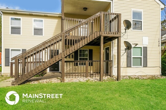property at 1439 Beech St
