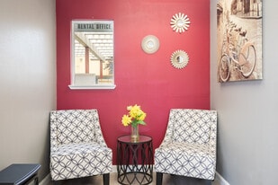 Glenmills Apartments in Fremont, CA - Building Photo