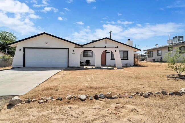 5954 Baileya Ave in Twentynine Palms, CA - Foto de edificio - Building Photo