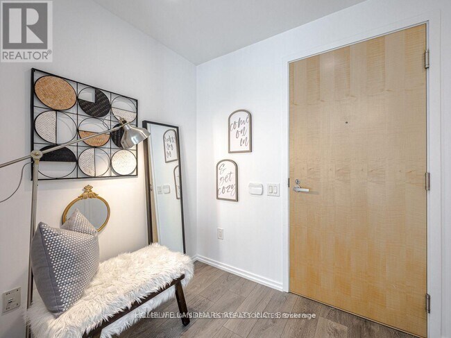 45-1845 Charles St E in Toronto, ON - Building Photo - Building Photo