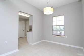 701 Thornwood Pl in Pensacola, FL - Building Photo - Building Photo